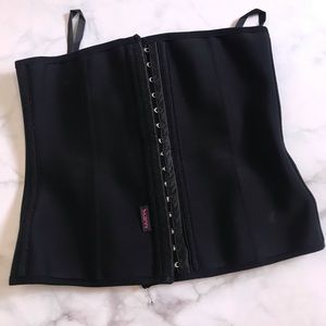 Corset/ waist training black size small